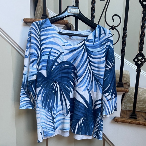 Talbots Tops - Talbots V-Neck Pullover Blue and White Watercolor Leaves Women's size 1X